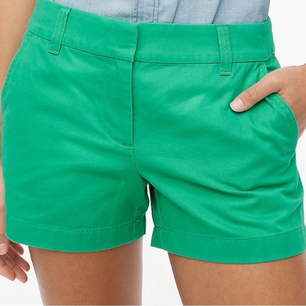J. Crew 5" classic chino short Size 12 - Picture 2 of 9